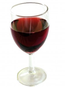 Glass_wine_white_background